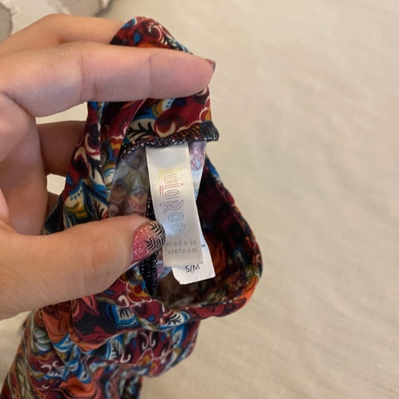 Lula Roe - Picture 8 of 8